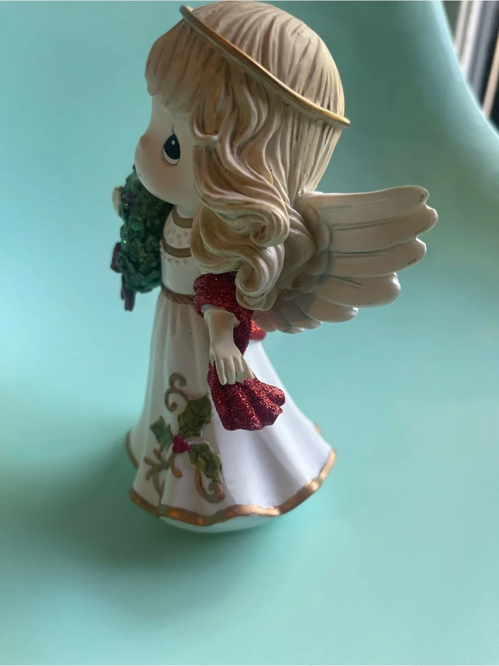 Precious Moments Angel Girl With Wreath Christmas Gift Idea